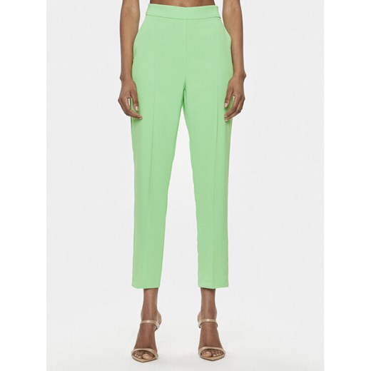 Pinko Spodnie materiałowe Parano 102861 7624 Zielony Regular Fit ze sklepu MODIVO w kategorii Spodnie damskie - zdjęcie 182633748