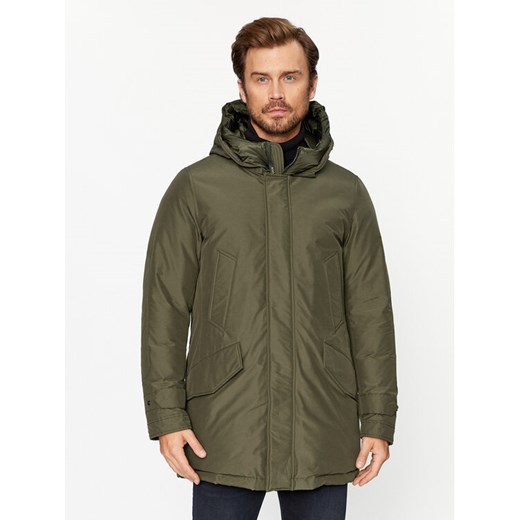 Woolrich Kurtka puchowa Polar CFWOOU0487MRUT0001 Zielony Regular Fit ze sklepu MODIVO w kategorii Kurtki męskie - zdjęcie 182633878