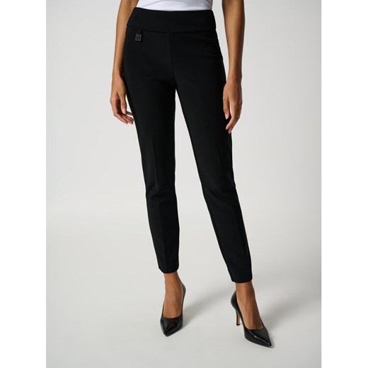 Joseph Ribkoff Spodnie materiałowe 144092NOS Czarny Slim Fit ze sklepu MODIVO w kategorii Spodnie damskie - zdjęcie 182634287