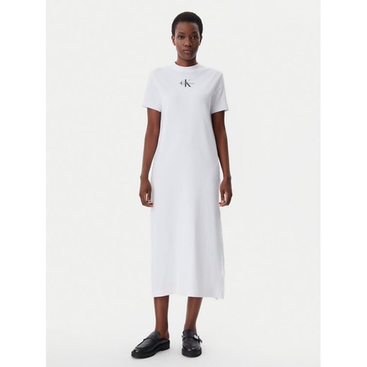 Calvin Klein Jeans Sukienka codzienna Monologo J20J225543 Biały Regular Fit ze sklepu MODIVO w kategorii Sukienki - zdjęcie 182634857