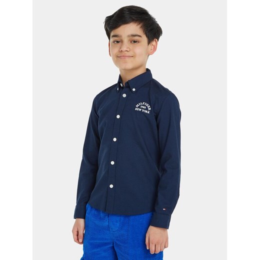 Tommy Hilfiger Koszula Varsity KB0KB08516 Granatowy Regular Fit ze sklepu MODIVO w kategorii Koszule chłopięce - zdjęcie 182636699