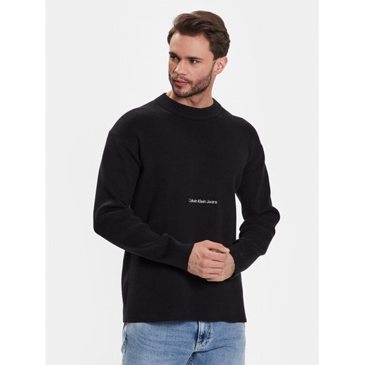 Calvin Klein Jeans Sweter J30J322859 Czarny Regular Fit ze sklepu MODIVO w kategorii Swetry męskie - zdjęcie 182637807