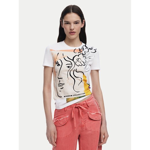 Desigual T-Shirt Collection 25SWTKAC Biały Regular Fit ze sklepu MODIVO w kategorii Bluzki damskie - zdjęcie 182637826