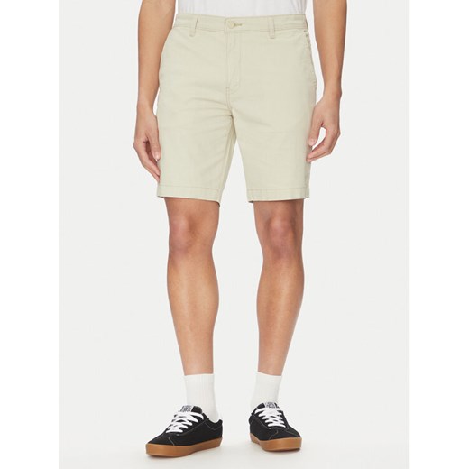Levi's® Szorty materiałowe XX 17202-0081 Khaki Regular Fit ze sklepu MODIVO w kategorii Spodenki męskie - zdjęcie 182637999