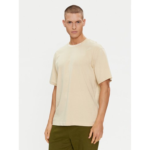 The North Face T-Shirt Zumu NF0A87DD Beżowy Regular Fit ze sklepu MODIVO w kategorii T-shirty męskie - zdjęcie 182638819