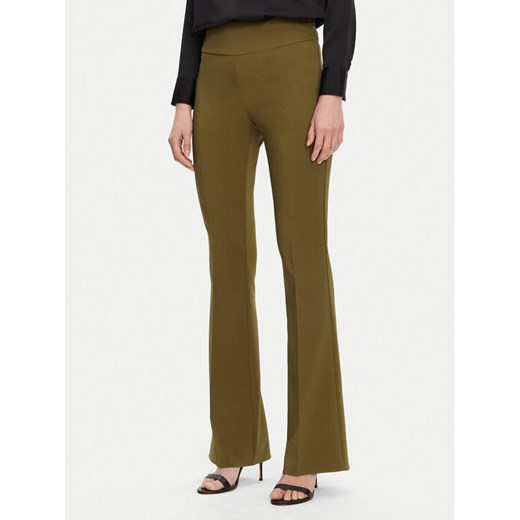 Rinascimento Spodnie materiałowe CFC0122830003 Khaki Regular Fit ze sklepu MODIVO w kategorii Spodnie damskie - zdjęcie 182639019