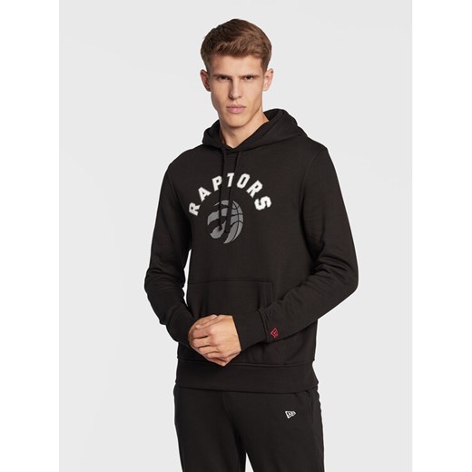 New Era Bluza Toronto Raptors Team Logo 11546161 Czarny Regular Fit ze sklepu MODIVO w kategorii Bluzy męskie - zdjęcie 182640057