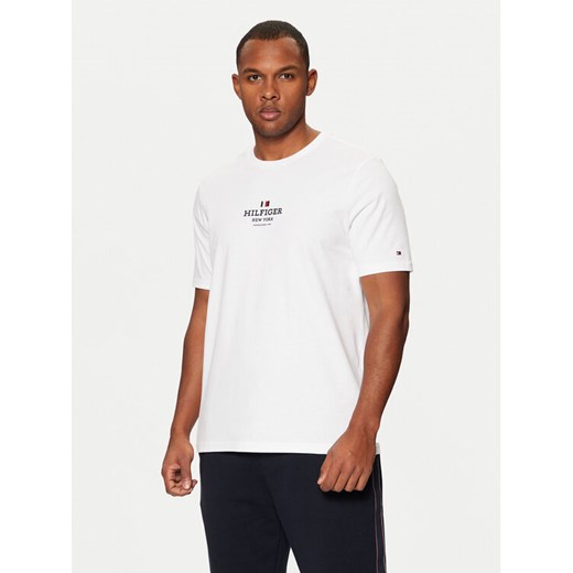 Tommy Hilfiger T-Shirt MW0MW38980 Biały Regular Fit ze sklepu MODIVO w kategorii T-shirty męskie - zdjęcie 182641328