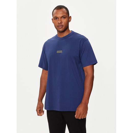 Versace Jeans Couture T-Shirt 77GAHT08 Granatowy Regular Fit ze sklepu MODIVO w kategorii T-shirty męskie - zdjęcie 182642269