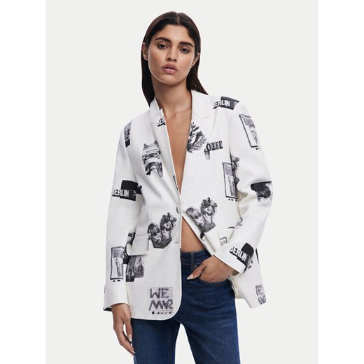Desigual Marynarka 25SWEW15 Biały Regular Fit ze sklepu MODIVO w kategorii Marynarki damskie - zdjęcie 182642976