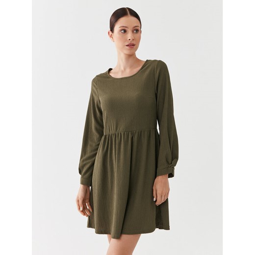 JDY Sukienka codzienna 15300701 Zielony Regular Fit ze sklepu MODIVO w kategorii Sukienki - zdjęcie 182643278