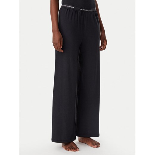 Tommy Hilfiger Spodnie piżamowe UW0UW05776 Czarny Relaxed Fit ze sklepu MODIVO w kategorii Piżamy damskie - zdjęcie 182643997
