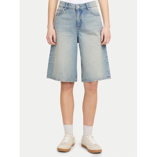 JJXX Szorty jeansowe Laura 12267288 Niebieski Relaxed Fit ze sklepu MODIVO w kategorii Szorty - zdjęcie 182644796