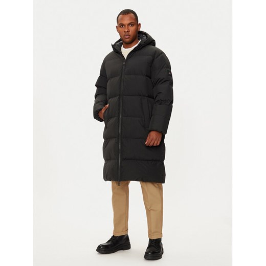 Tommy Hilfiger Kurtka puchowa MW0MW37368 Czarny Regular Fit ze sklepu MODIVO w kategorii Kurtki męskie - zdjęcie 182645375
