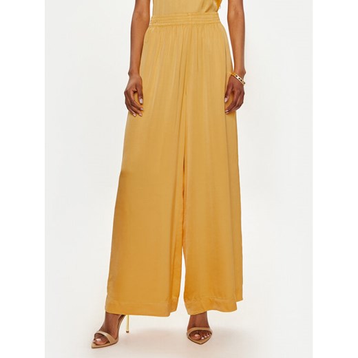 ViCOLO Spodnie palazzo TB0034 Żółty Relaxed Fit ze sklepu MODIVO w kategorii Spodnie damskie - zdjęcie 182646885