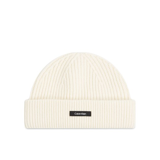 Calvin Klein Czapka Docker K50K512360 Écru ze sklepu MODIVO w kategorii Czapki zimowe męskie - zdjęcie 182647858