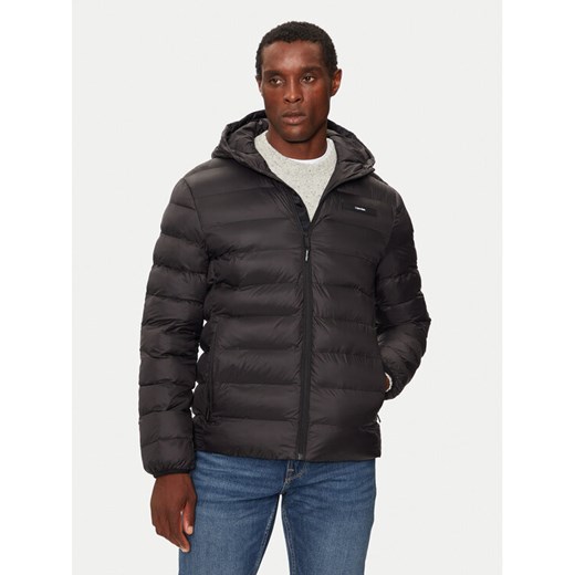 Calvin Klein Kurtka zimowa K10K113908 Czarny Regular Fit ze sklepu MODIVO w kategorii Kurtki męskie - zdjęcie 182648125