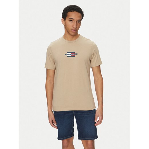 Tommy Hilfiger T-Shirt Flag Box MW0MW38636 Beżowy Regular Fit ze sklepu MODIVO w kategorii T-shirty męskie - zdjęcie 182648366