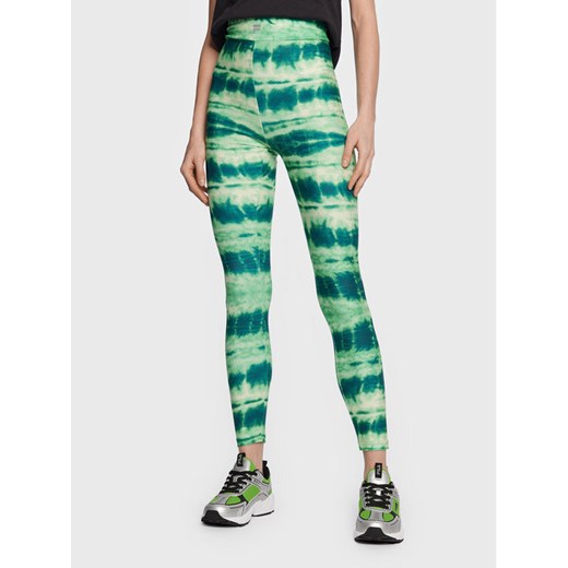 Fila Legginsy Charmes FAW0220 Zielony Slim Fit ze sklepu MODIVO w kategorii Spodnie damskie - zdjęcie 182649379