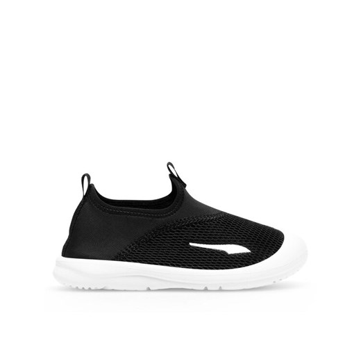 Puma Sneakersy AQUACAT 37486101 INF Czarny ze sklepu MODIVO w kategorii Buty sportowe dziecięce - zdjęcie 182650316
