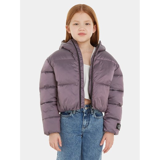 Calvin Klein Jeans Kurtka zimowa Hyper Two Tone IG0IG02246 Fioletowy Relaxed Fit ze sklepu MODIVO w kategorii Kurtki dziewczęce - zdjęcie 182650725