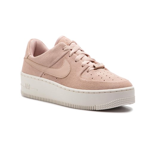 Nike Sneakersy Af1 Sage Low AR5339 201 Beżowy ze sklepu MODIVO w kategorii Trampki damskie - zdjęcie 182650979