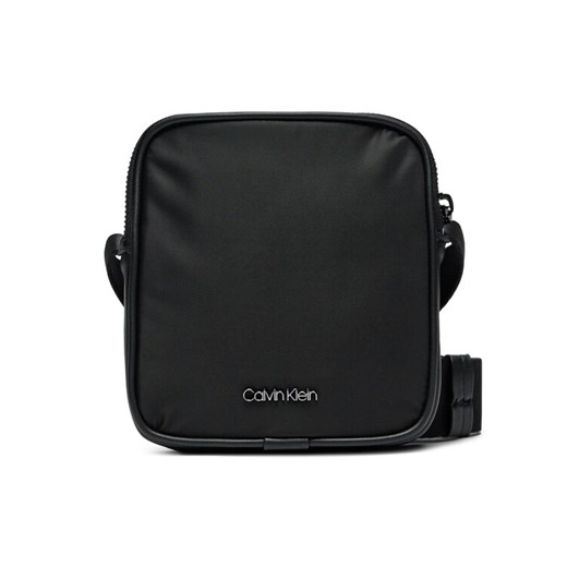 Calvin Klein Saszetka Ck Est. Nylon Cube Reporter+Case K50K512113 Czarny ze sklepu MODIVO w kategorii Torby męskie - zdjęcie 182650985