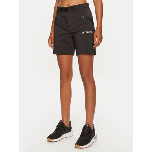 adidas Szorty sportowe Terrex Xperior IP4832 Czarny Regular Fit ze sklepu MODIVO w kategorii Szorty - zdjęcie 182651849