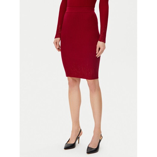 Guess Spódnica mini W5RD83 Z2Y50 Czerwony Slim Fit ze sklepu MODIVO w kategorii Spódnice - zdjęcie 182652097