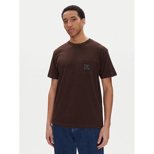 DC T-Shirt ADYZT05377 Brązowy Heritage Fit ze sklepu MODIVO w kategorii T-shirty męskie - zdjęcie 182652425