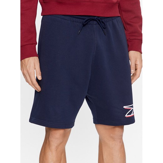 Reebok Szorty sportowe Identity IN1680 Granatowy Regular Fit ze sklepu MODIVO w kategorii Spodenki męskie - zdjęcie 182652736