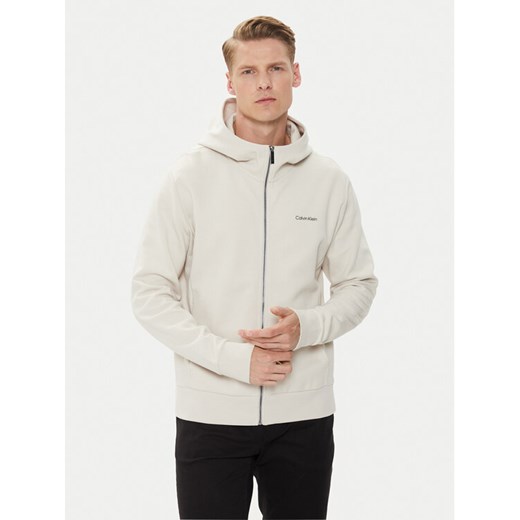 Calvin Klein Bluza K10K111873 Beżowy Regular Fit ze sklepu MODIVO w kategorii Bluzy męskie - zdjęcie 182653007