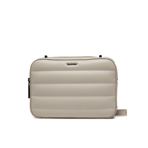 Calvin Klein Torebka Line Quilt Camera Bag K60K612114 Szary ze sklepu MODIVO w kategorii Listonoszki - zdjęcie 182654358