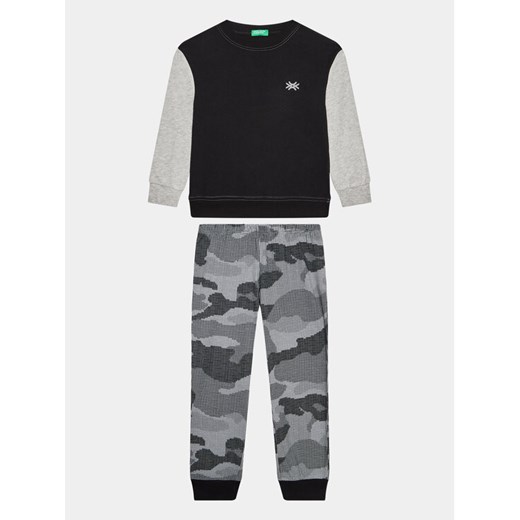 United Colors Of Benetton Piżama 3VR50P056 Czarny Regular Fit ze sklepu MODIVO w kategorii Piżamy dziecięce - zdjęcie 182654435