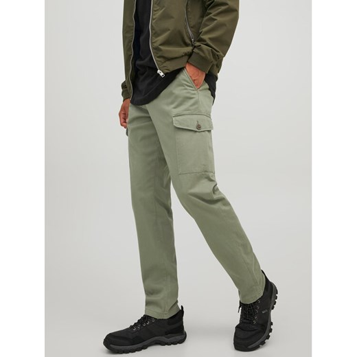 Jack&Jones Spodnie materiałowe Ollie 12224001 Zielony Regular Fit ze sklepu MODIVO w kategorii Spodnie męskie - zdjęcie 182654505