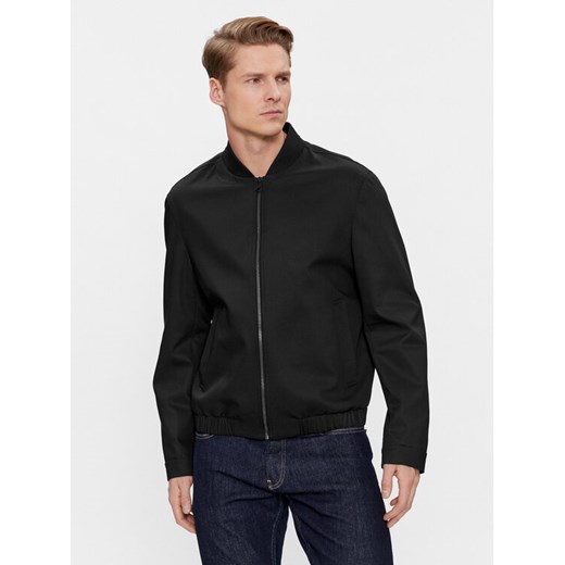 Calvin Klein Kurtka bomber K10K112074 Czarny Regular Fit ze sklepu MODIVO w kategorii Kurtki męskie - zdjęcie 182656008