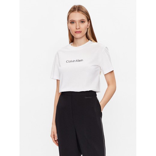 Calvin Klein T-Shirt Hero Logo K20K205448 Biały Regular Fit ze sklepu MODIVO w kategorii Bluzki damskie - zdjęcie 182656285