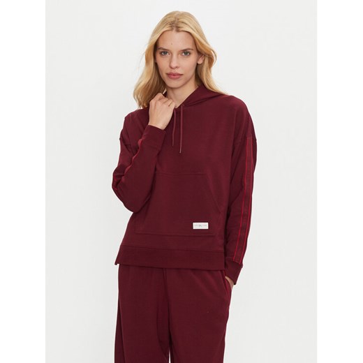 Tommy Hilfiger Bluza UW0UW04783 Bordowy Regular Fit ze sklepu MODIVO w kategorii Bluzy damskie - zdjęcie 182657087