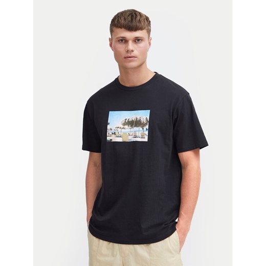 Solid T-Shirt 21108237 Czarny Regular Fit ze sklepu MODIVO w kategorii T-shirty męskie - zdjęcie 182657707