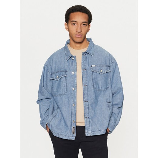 Guess Kurtka jeansowa M5RN30 D5KW1 Niebieski Regular Fit ze sklepu MODIVO w kategorii Kurtki męskie - zdjęcie 182659448