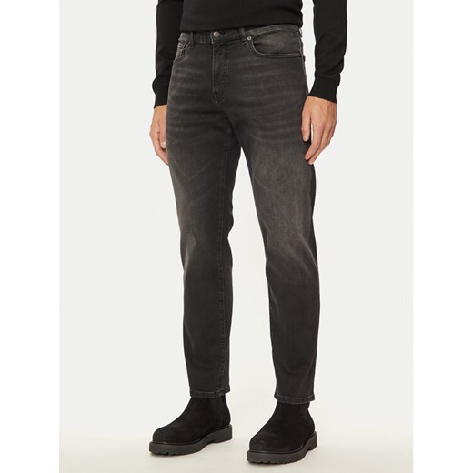 Boss Jeansy Maine 50528351 Czarny Regular Fit ze sklepu MODIVO w kategorii Jeansy męskie - zdjęcie 182659546