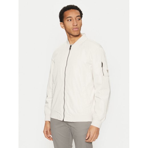 Guess Kurtka bomber M5RL02 WGU82 Écru Regular Fit ze sklepu MODIVO w kategorii Kurtki męskie - zdjęcie 182659828