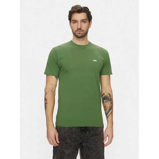 Vans T-Shirt Left Chest Logo VN0A3CZE Zielony Classic Fit ze sklepu MODIVO w kategorii T-shirty męskie - zdjęcie 182659909