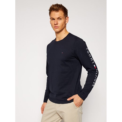 Tommy Hilfiger Longsleeve Logo MW0MW09096 Granatowy Regular Fit ze sklepu MODIVO w kategorii T-shirty męskie - zdjęcie 182660095