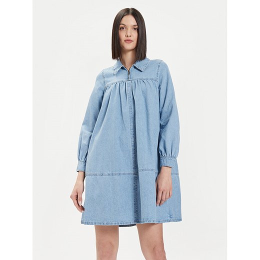 ONLY Sukienka jeansowa Madden 15248963 Niebieski Loose Fit ze sklepu MODIVO w kategorii Sukienki - zdjęcie 182660198