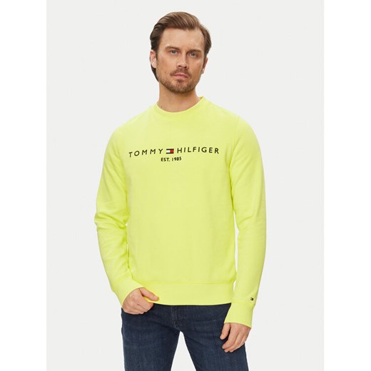 Tommy Hilfiger Bluza Logo MW0MW11596 Żółty Regular Fit ze sklepu MODIVO w kategorii Bluzy męskie - zdjęcie 182660266