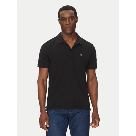 Calvin Klein Jeans Polo LV040EM269 Czarny Regular Fit ze sklepu MODIVO w kategorii T-shirty męskie - zdjęcie 182661217