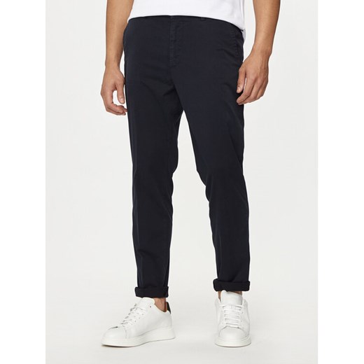 Boss Chinosy Kaiton 50505392 Granatowy Slim Fit ze sklepu MODIVO w kategorii Spodnie męskie - zdjęcie 182662385