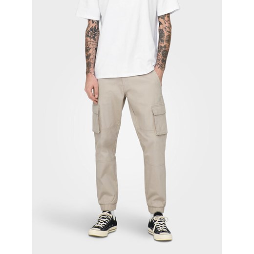 Only & Sons Spodnie materiałowe Cam 22016687 Beżowy Tapered Fit ze sklepu MODIVO w kategorii Spodnie męskie - zdjęcie 182662668