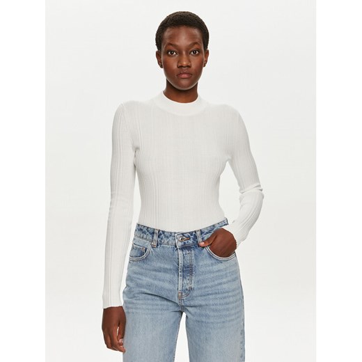 Hugo Sweter Sarphammy 50518311 Écru Slim Fit ze sklepu MODIVO w kategorii Swetry damskie - zdjęcie 182664099